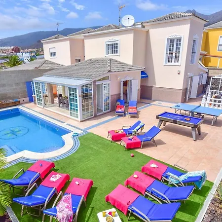 Teide Sol Con Piscina Climatizada, Playa Fanabe, Villa