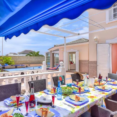 Villa Teide Sol Con Piscina Climatizada, Playa Fanabe, *